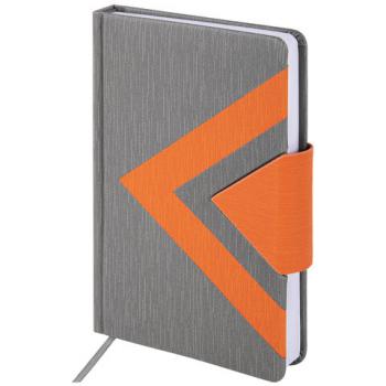 Ежедневник недатированный А5 138x213 мм BRAUBERG "Waves" под кожу, застежка 160 л., серый/оранжевый, 111877 - Премиум Сервис